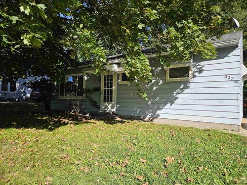 327 Hitchcock St, Baraboo, WI, 53913-2846 | Card Image