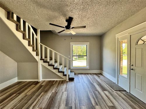 1002 S 5th St, Chickasha, OK, 73018-4609 | Card Image