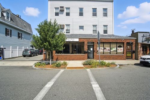 b-111 Albion St, Wakefield, MA, 01880-2807 | Card Image