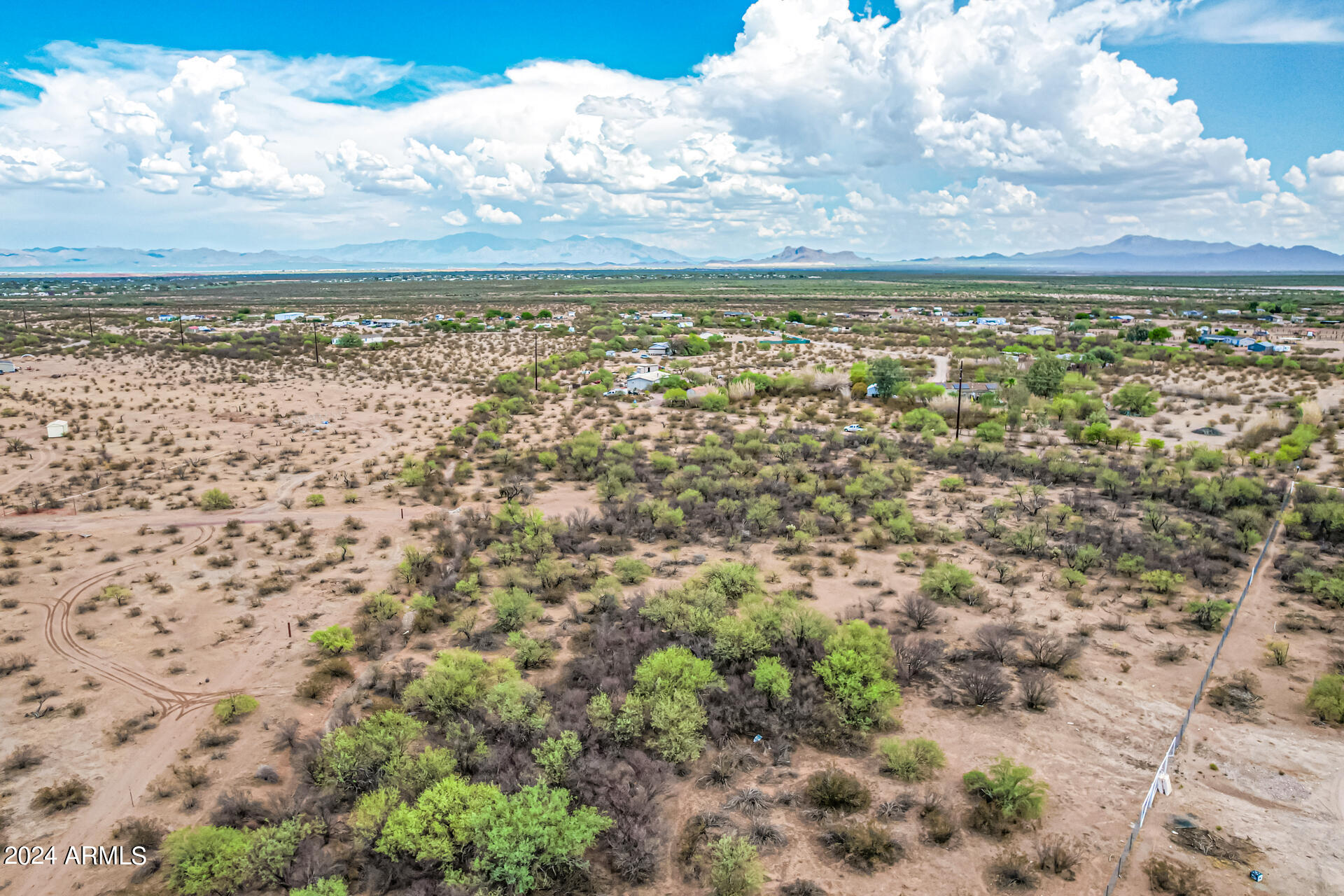 Land in Marana 5