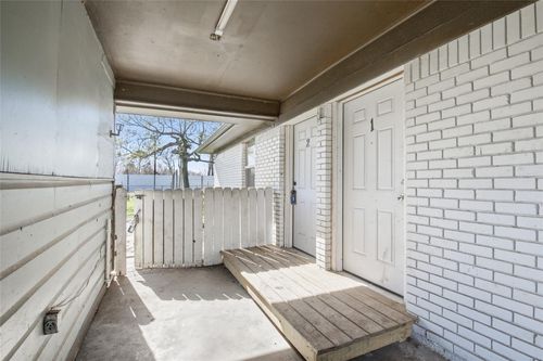 2-6318 Laramie St, Humble, TX, 77396-3357 | Card Image