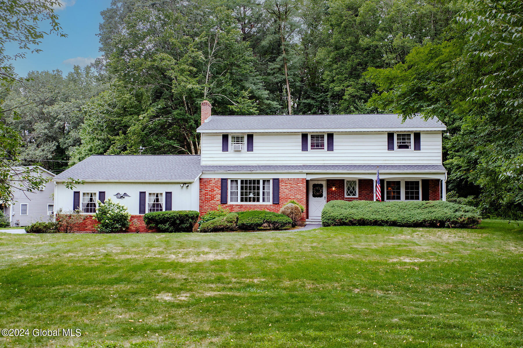 Ashley Dr, Ballston Lake, NY 12019