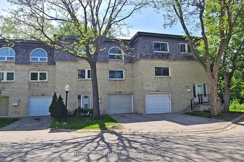 62 Courville Coachway, North York, ON, M2J3V5 | Card Image