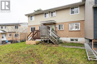 41 Leaman Dr, Townhouse with 5 bedrooms, 2 bathrooms and null parking in Dartmouth NS | Image 3