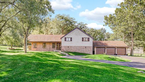 3317 E Buried Oak Dr, Crete, IL, 60417-1800 | Card Image