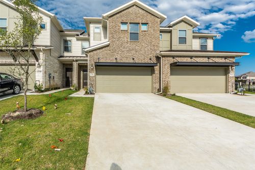 17704 Agave Ln, Dallas, TX, 75252-8041 | Card Image