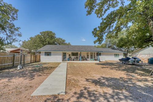 724 S Chaparral, Burnet, TX, 78611-2905 | Card Image