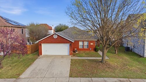 2208 Bantry Ln, Arlington, TX, 76002-3868 | Card Image