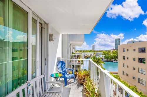apt-503-7133 Bay Dr, Miami Beach, FL, 33141-5446 | Card Image