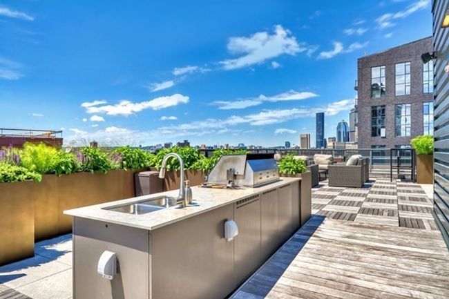 UNIT-204 - 32 Traveler St, Condo with 2 bedrooms, 2 bathrooms and null parking in Boston MA | Image 20