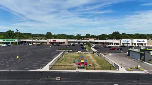1-1876 S West Ave, Freeport, IL, 61032-6712 | Card Image