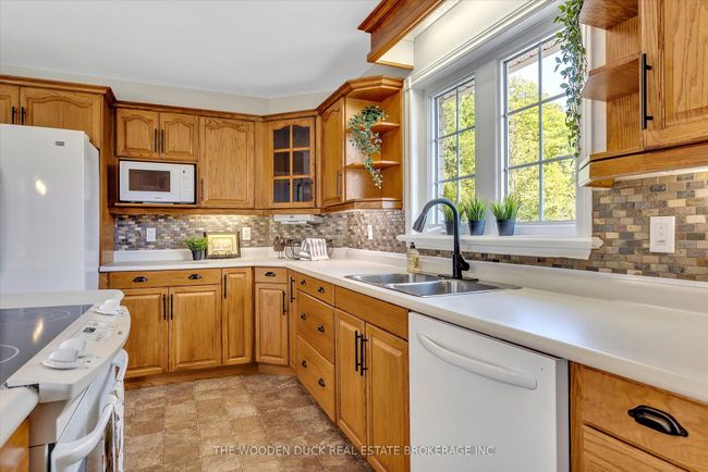 143 N Lang Rd, House other with 4 bedrooms, 3 bathrooms and 12 parking in Keene ON | Image 10