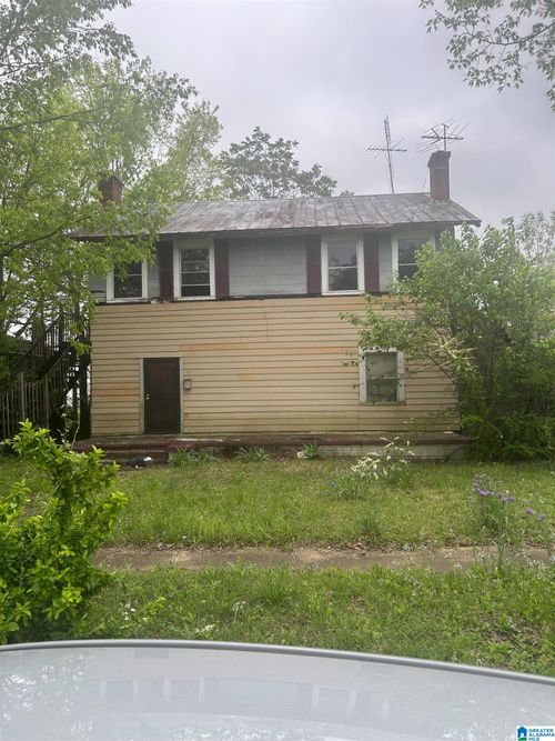 215 50th St, FAIRFIELD, AL, 35064-1314 | Card Image