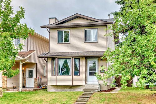 110 Edgeburn Crescent Nw, Calgary, AB, T3A4K3 | Card Image