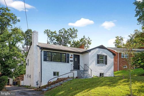 107 Onondaga Dr, OXON HILL, MD, 20745-1218 | Card Image