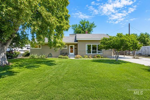 7634 W Cambridge Dr, Boise, ID, 83704-7201 | Card Image