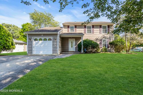 367 Flaam St, Toms River, NJ, 08753-3572 | Card Image