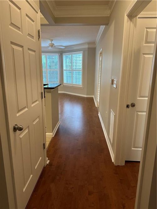 5208 Westchester Rdg Ne, Atlanta, GA, 30329-7801 | Card Image