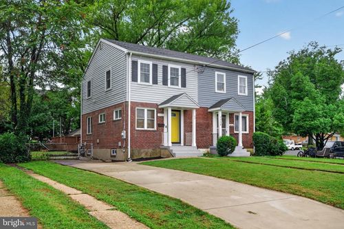 2113 Rollins Dr, ALEXANDRIA, VA, 22307-1662 | Card Image