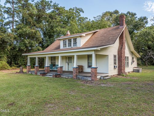 381 Royal Rd, Roseboro, NC, 28382-7483 | Card Image