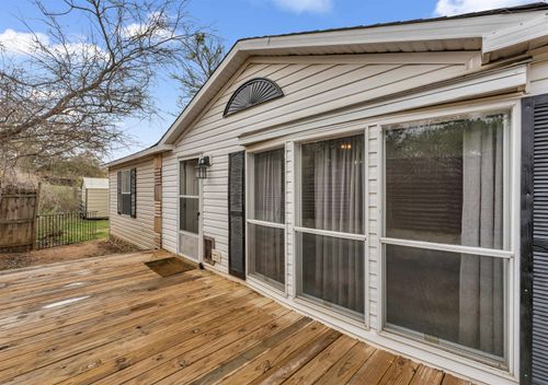 201 Wyatt St, Kingsland, TX, 78639-3916 | Card Image