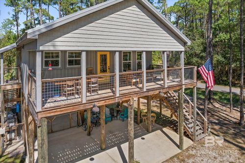 150 Narvaez St, Dauphin Island, AL, 36528-4354 | Card Image