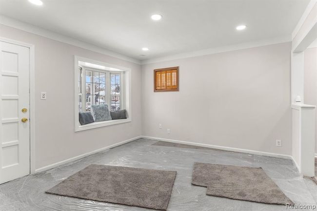 4920 Weddell St, House other with 3 bedrooms, 1 bathrooms and null parking in Dearborn Heights MI | Image 4