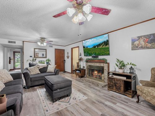 4101 Avenue O, Santa Fe, TX, 77510-9142 | Card Image