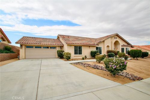 7772 Grand Ave, Yucca Valley, CA, 92284-4049 | Card Image