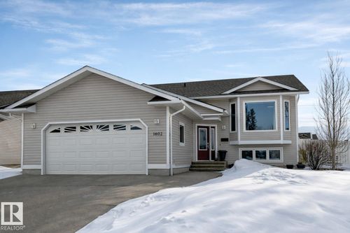 1602 7 Ave, Cold Lake, AB, T9M0B7 | Card Image