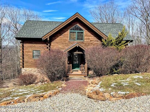 54 Summit Road, Hazleton, PA, 18202 | Card Image