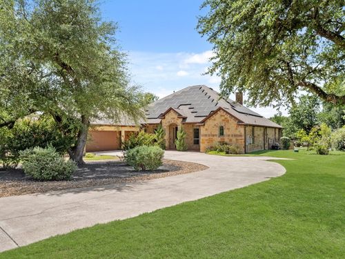 390 Hawthorne Loop, Driftwood, TX, 78619-4399 | Card Image