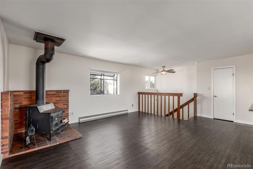 1061 Sir Galahad Dr, Lafayette, CO, 80026-2041 | Card Image