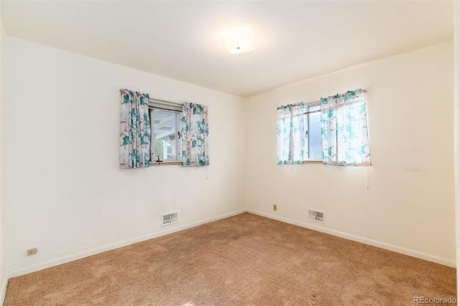 5582 E Colorado Ave, House other with 4 bedrooms, 3 bathrooms and 2 parking in Denver CO | Image 21