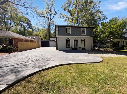 215 Camden Rd Ne, Atlanta, GA, 30309-1511 | Card Image