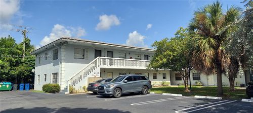 apt-202-4140 Woodside Dr, Coral Springs, FL, 33065-1952 | Card Image
