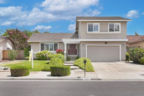 1284 Montmorency Dr, San Jose, CA, 95118-2037 | Card Image