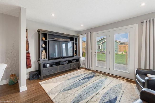 43 Huron Heights Dr, House other with 2 bedrooms, 2 bathrooms and 2 parking in Goderich ON | Image 23