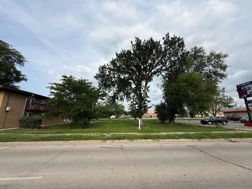 14539 Pulaski Rd, Midlothian, IL, 60445-2824 | Card Image