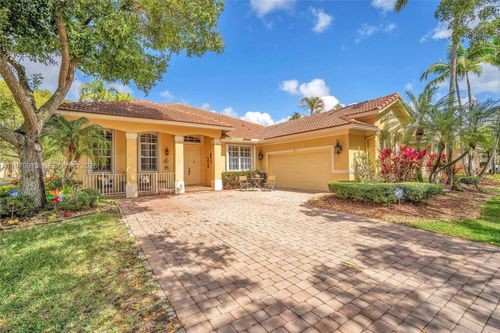 1435 Cardinal Way, Weston, FL, 33327-2003 | Card Image
