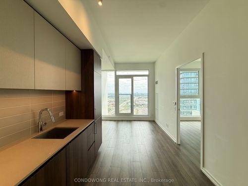 2506-1000 Portage Pky, Concord, ON, L4K0L1 | Card Image