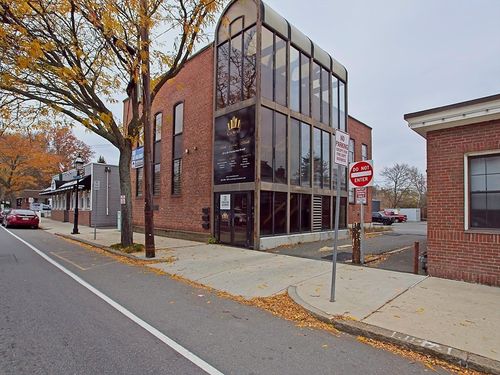 49 Lowell St, Peabody, MA, 01960-5411 | Card Image