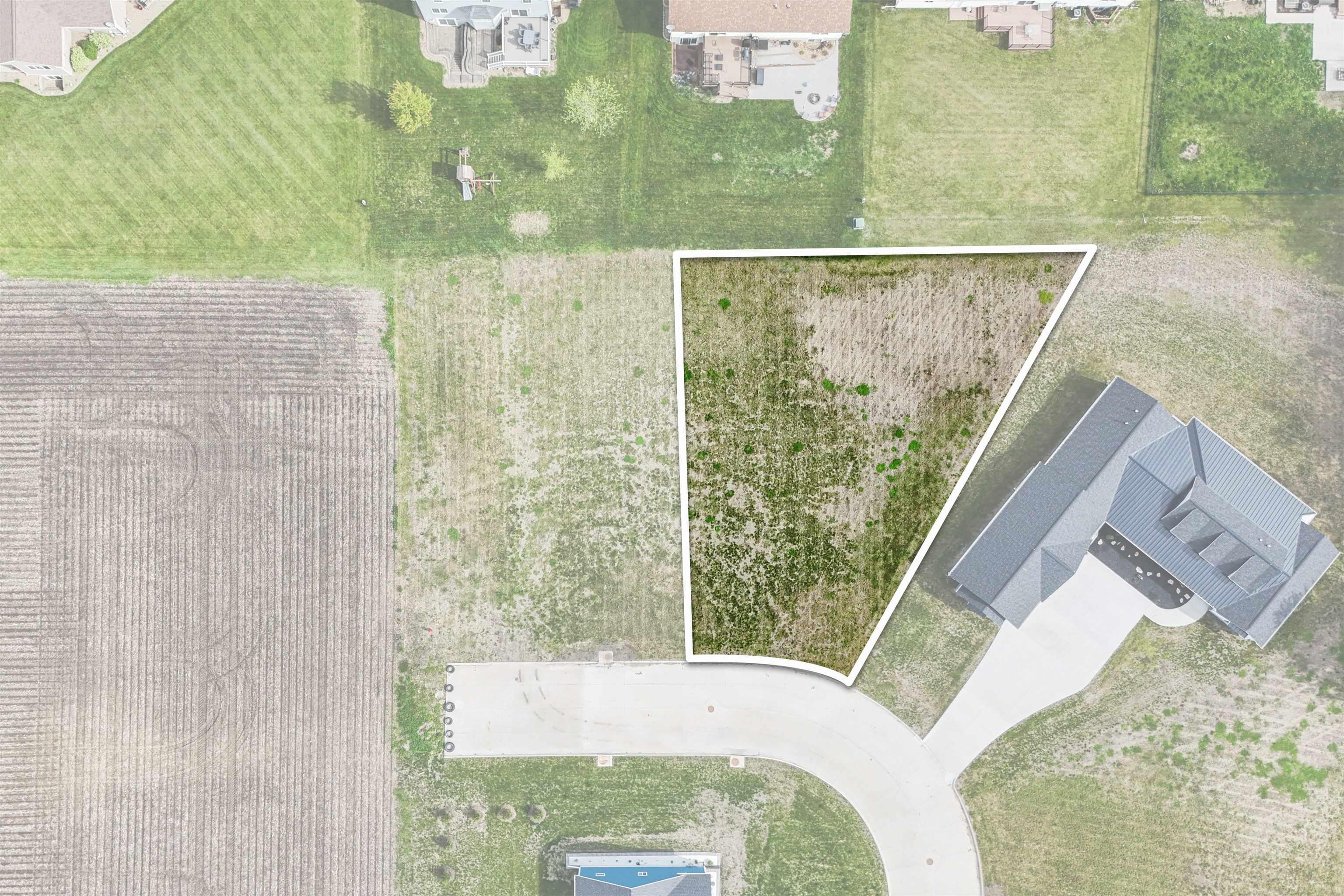 Land in Dysart 2