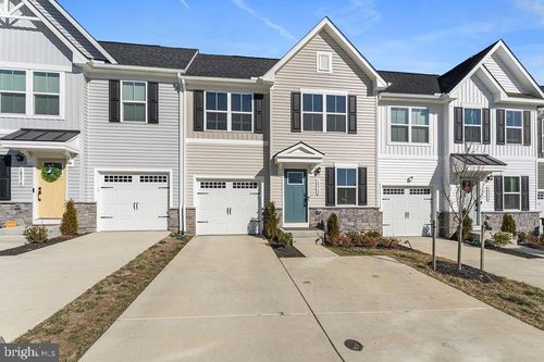 18368 Centennial Cir, Ruther Glen, VA, 22546-0018 | Card Image