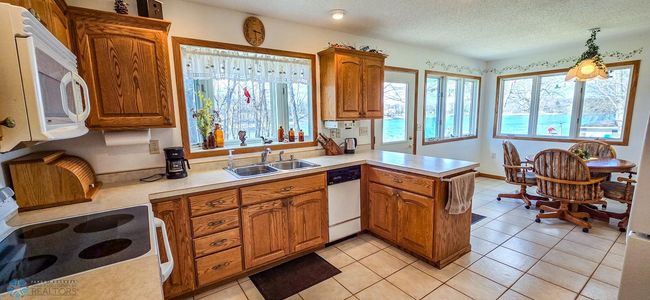 Kitchen open to Dining Area | Image 31