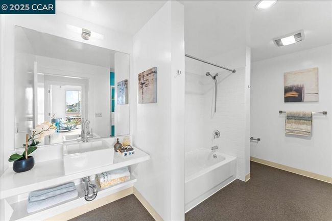 UNIT-365 - 1201 Pine St, Condo with 1 bedrooms, 1 bathrooms and 1 parking in Oakland CA | Image 14