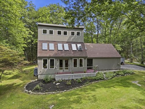 226 Bruce Hill Road, Cumberland, ME, 04021 | Card Image