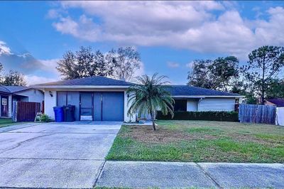 1708 Southwind Drive, House other with 3 bedrooms, 2 bathrooms and null parking in BRANDON FL | Image 3