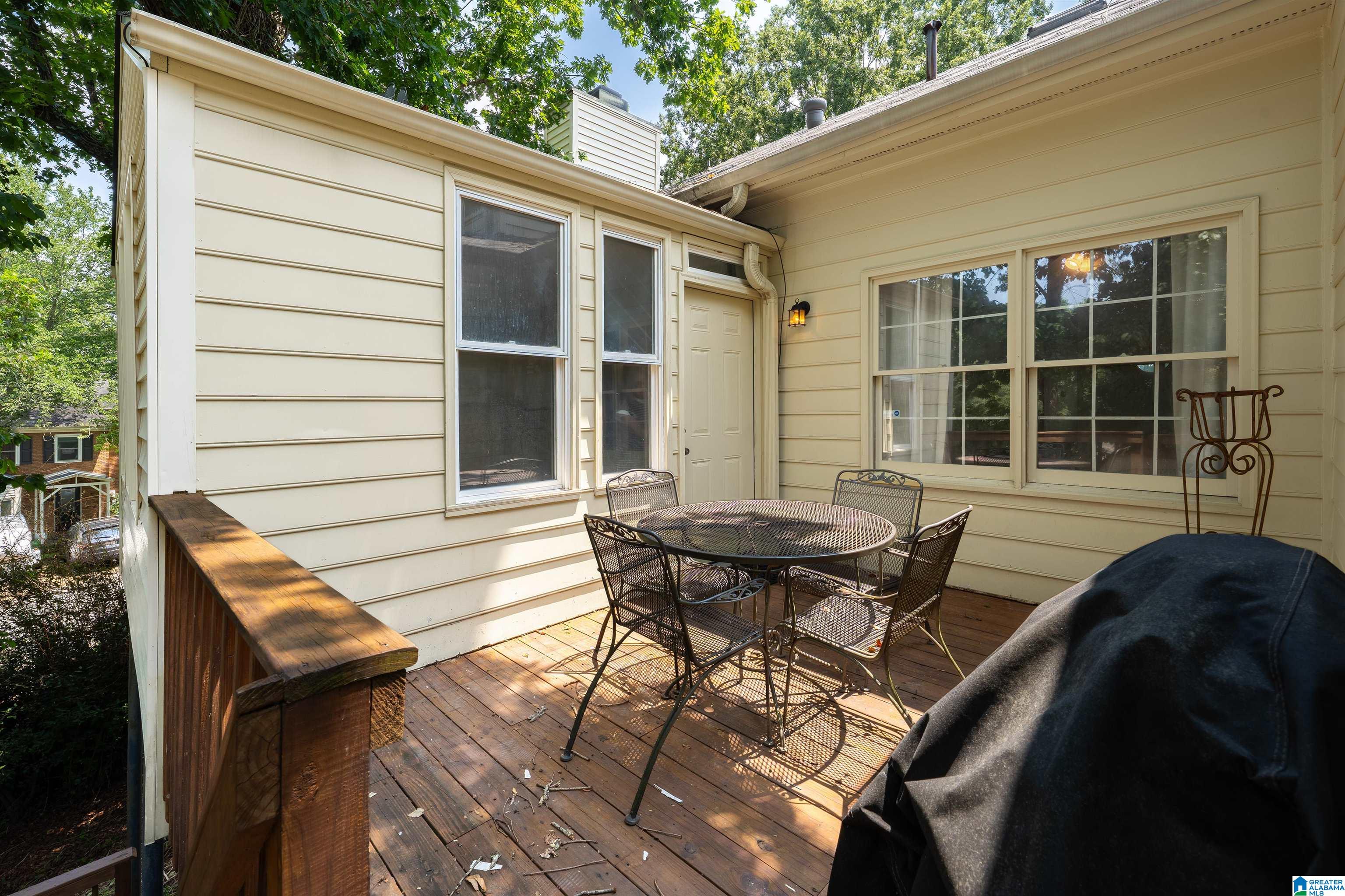 Residential in IRONDALE 2
