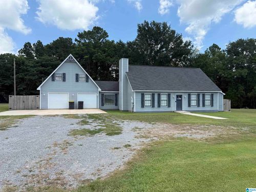 35 Iron Man Rd, Hartselle, AL, 35640-6601 | Card Image